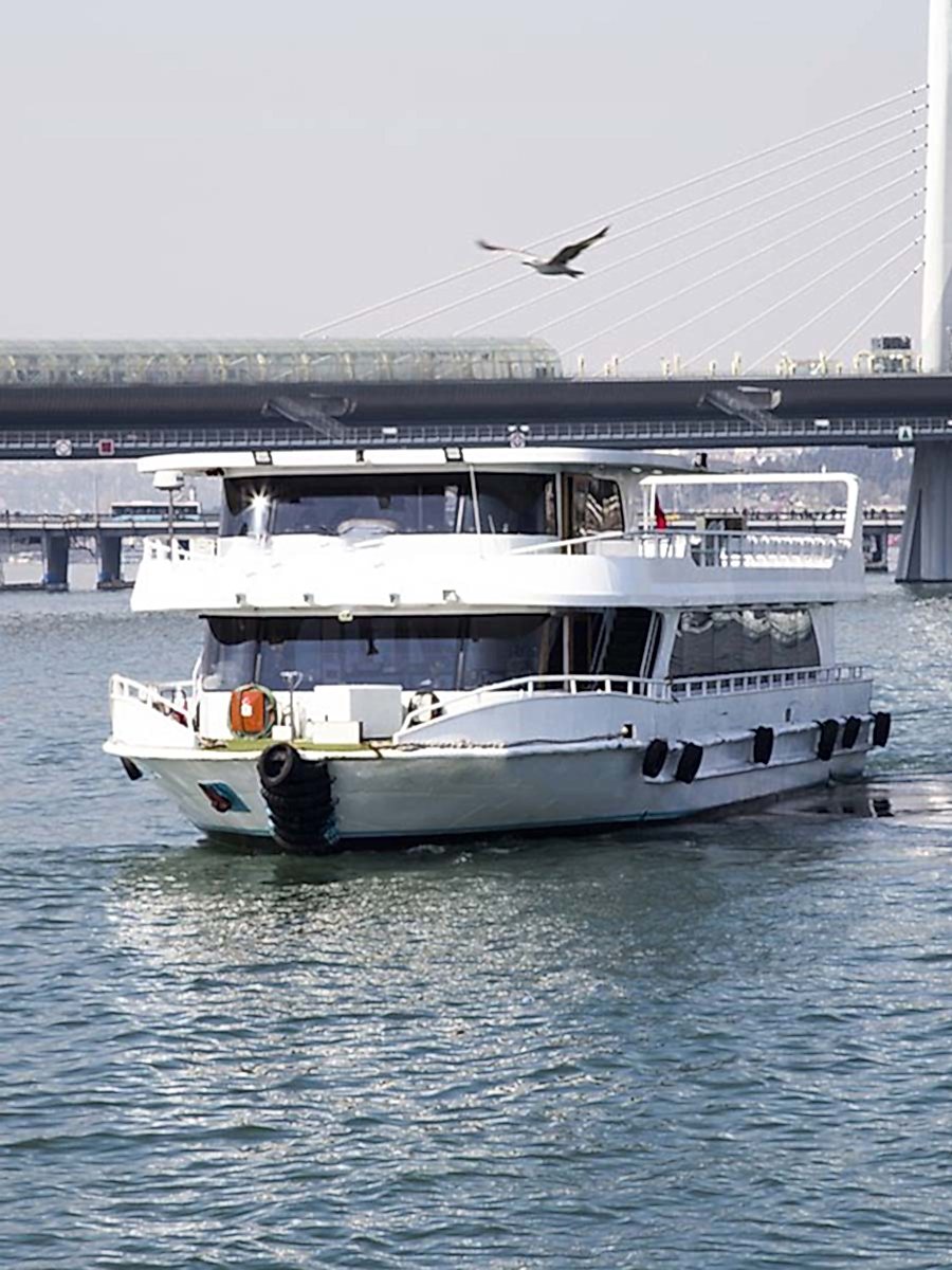 Tekne Kiralama 140 Kişilik