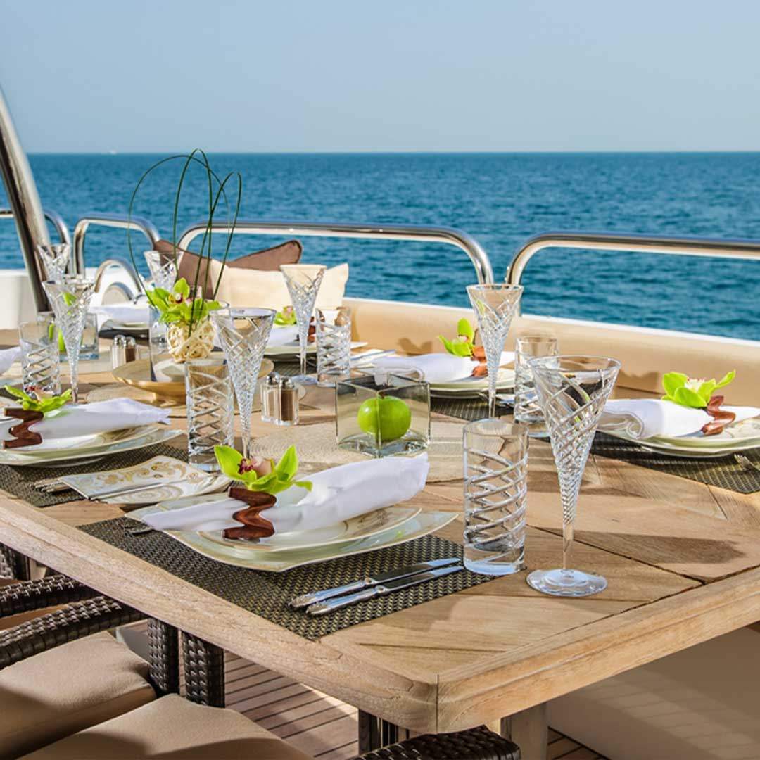 Teknede Şirket Yemekleri